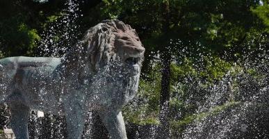 Webb Lion Fountain